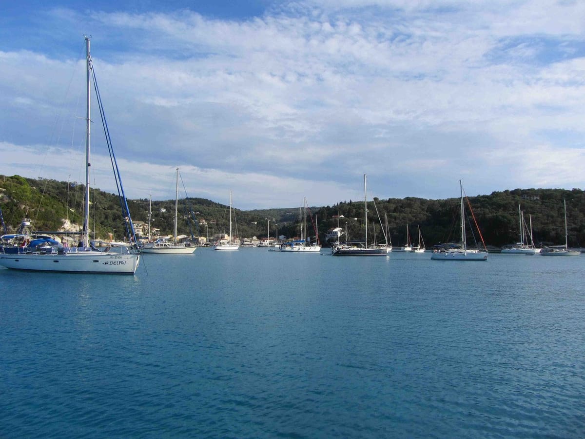 Paxos-Lakka